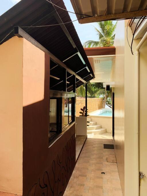 Beach Getaway Studio Villa In Lobo Exterior foto